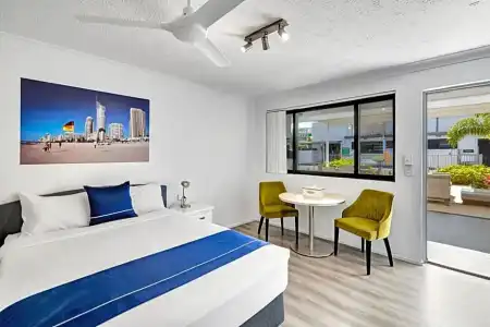 Montego Mermaid Beach Motel - 51