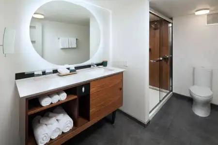 The Laylow Waikiki, Autograph Collection - 24