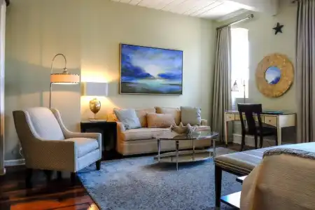 Olde Harbour Inn, Historic Inns of Savannah. - 70