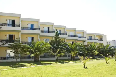 Vantaris Palace - 32