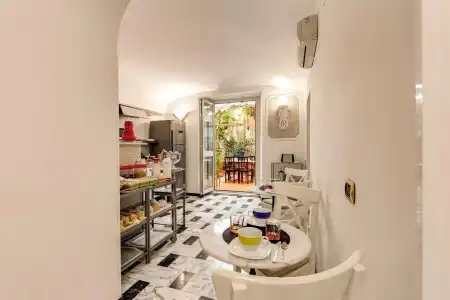 Nakissa Inn - 16