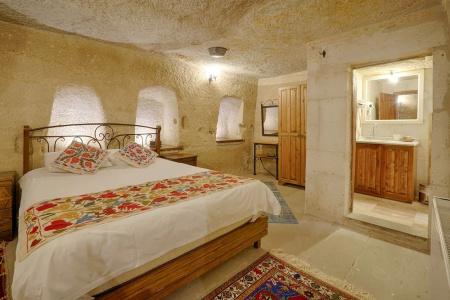 Tulip Cave Suites - 172