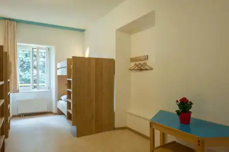 Youth Hostel Montreux - 35