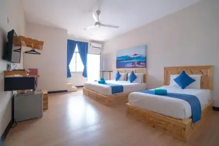 Paretto Seaview - 35