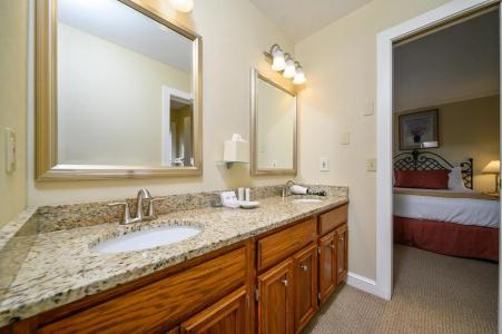 Stoweflake Mountain Resort & Spa - 6