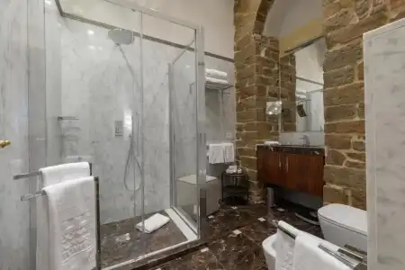 Donati Luxury Tower Suites - 53
