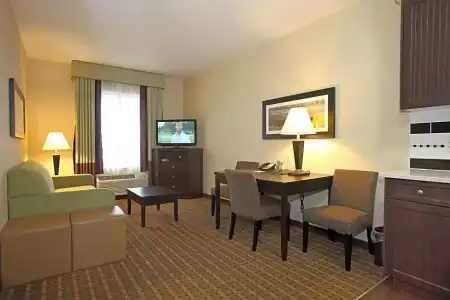 Best Western Pacific Inn - 108