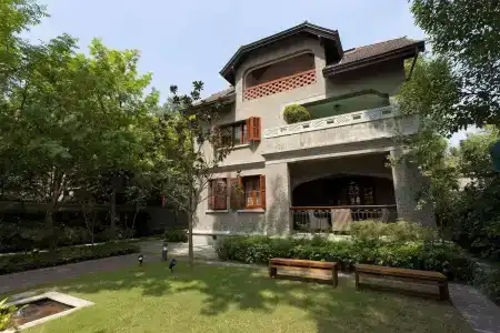 Massenet at Sinan Mansions - 12