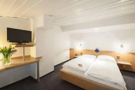 Garner Elmshorn by IHG - 25