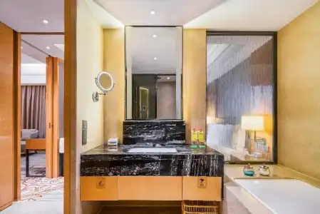Holiday Inn Chengdu Oriental Plaza by IHG - 60