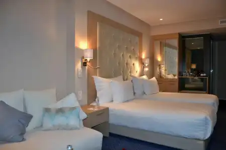 Flower Town Hôtel & Spa - 2