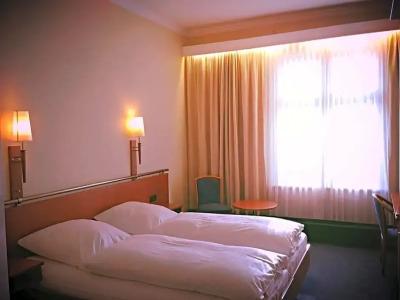 Kurfürst am Kurfürstendamm - 51