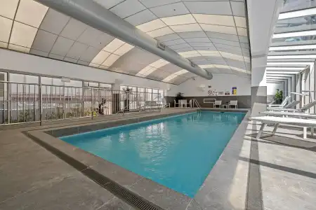 Clarion Suites Gateway - 15