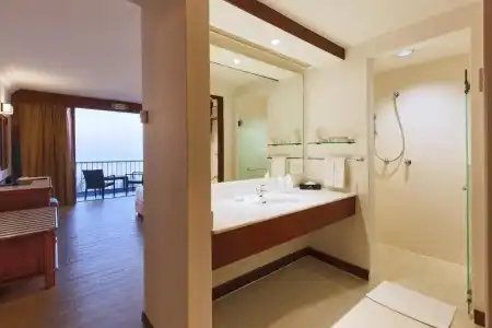 Bayview Beach Resort Penang - 132