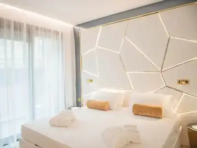 The Promenade Luxury Wellness - 32