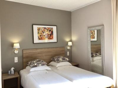 Le Petit Castel - 2