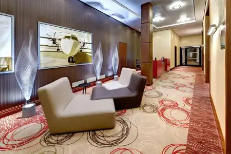 Hilton Frankfurt Airport - 1
