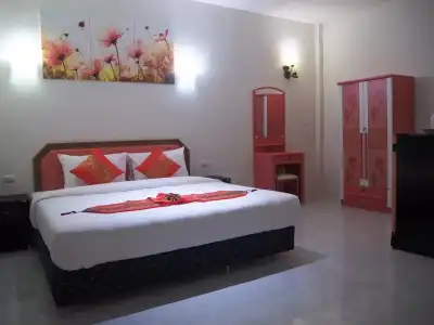 Airport Sky Resort - 1