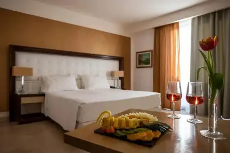 Vittoria Resort Pool & Spa - 56