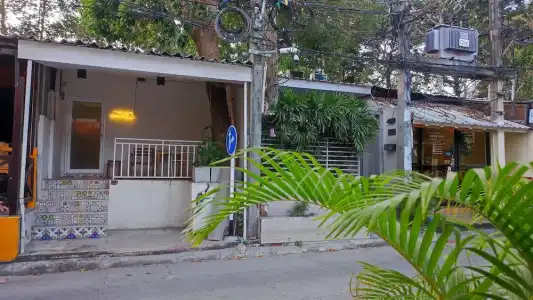 Side Walk Boutique - 38