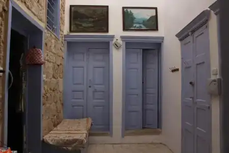 Nzar Khoury For Hosting Guest House - 24
