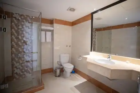 Royal Star Empire Beach Resort - 7