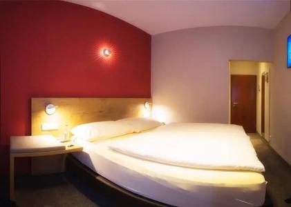 Azenberg Stuttgart, Sure Collection by BW - 51