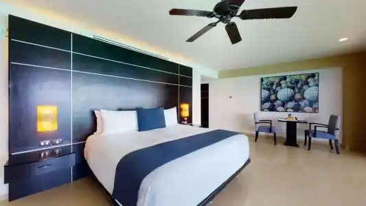 Seadust Cancún Beach Resort  All Inclusive - 57