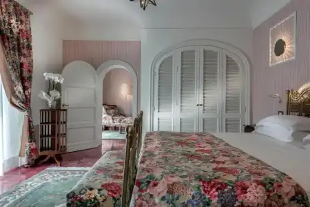 Augustus & Resort - 71