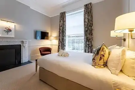 The Goodenough London - 93