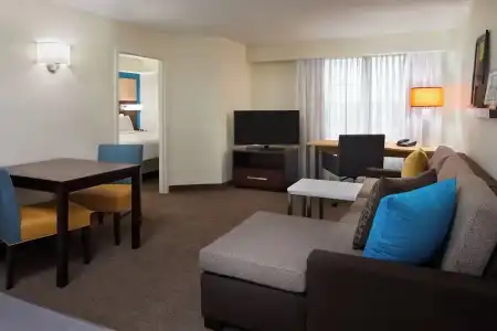 Residence Inn by Marriott Toronto Airport - 36