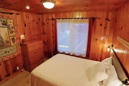 Park Motel and Cabins - 380