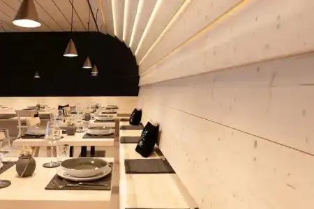 Amrai Suites - 16