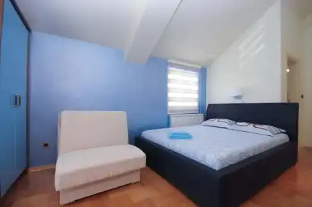 Villa Dragana with Heading Swimming Pool and Parking - 46