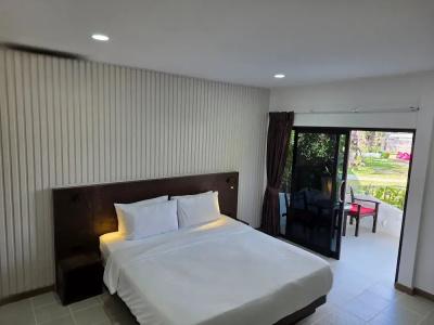 Samui Pier Beach Front Resort - 48