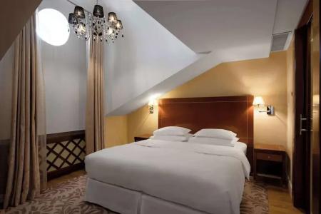 Grand Vilnius, Curio Collection by Hilton - 23