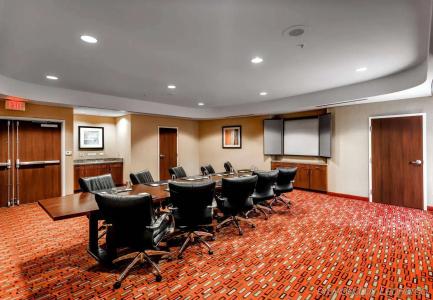 Courtyard Columbus Easton - 17