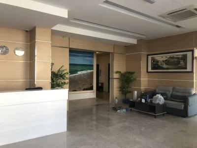 Season Inn - 12