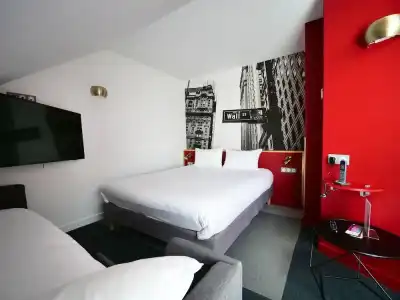 ibis Styles Chartres - 35