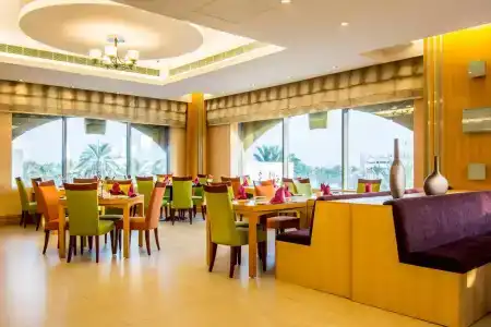 City Seasons Muscat - 1