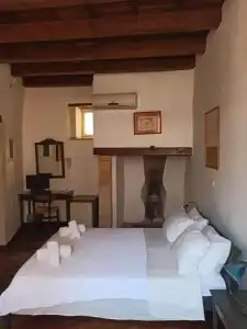 Amphora - 29