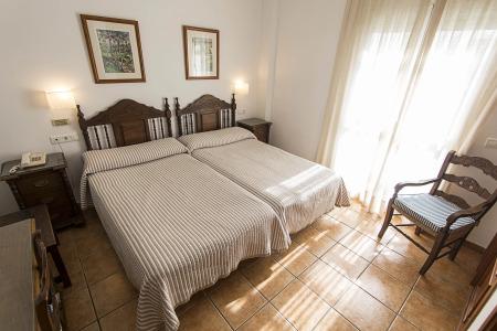 Hostal Marissal by Dorobe - 5