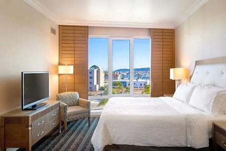 DoubleTree by Hilton San Diego Bayside - 86