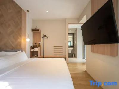 Shan Villas Sukhumvit - 414