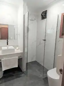 St Georges Motor Inn - 61
