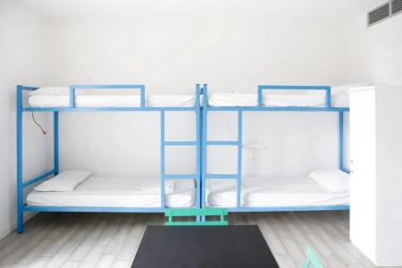 Meet Gardalake Hostel - 53