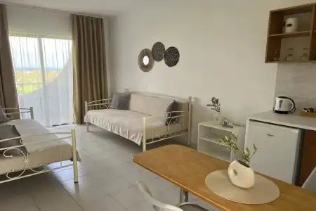 Ivory Apartments - 6