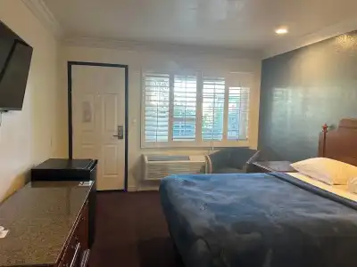 Welcome Inn on Colorado Blvd - 37