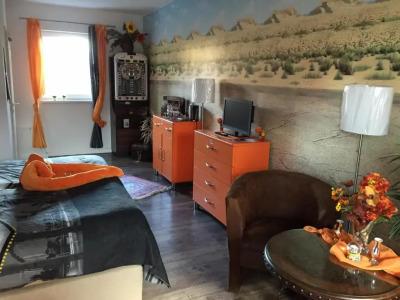 Down Town Motel - 34