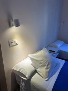 Hostal Moscatel - 75